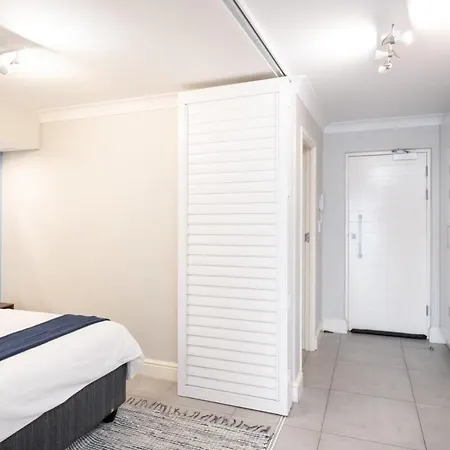 Madison Modern Oasis Apartment Cape Town Exterior photo