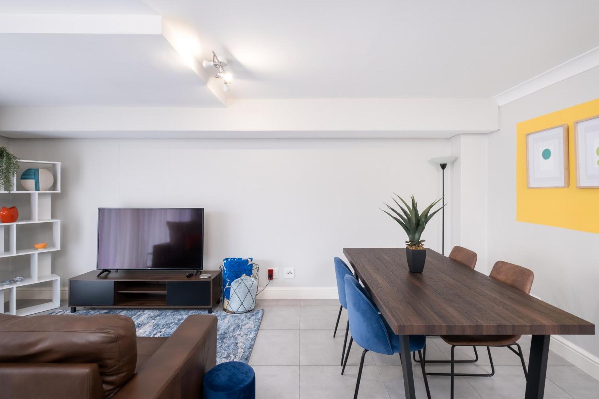 Madison Modern Oasis *