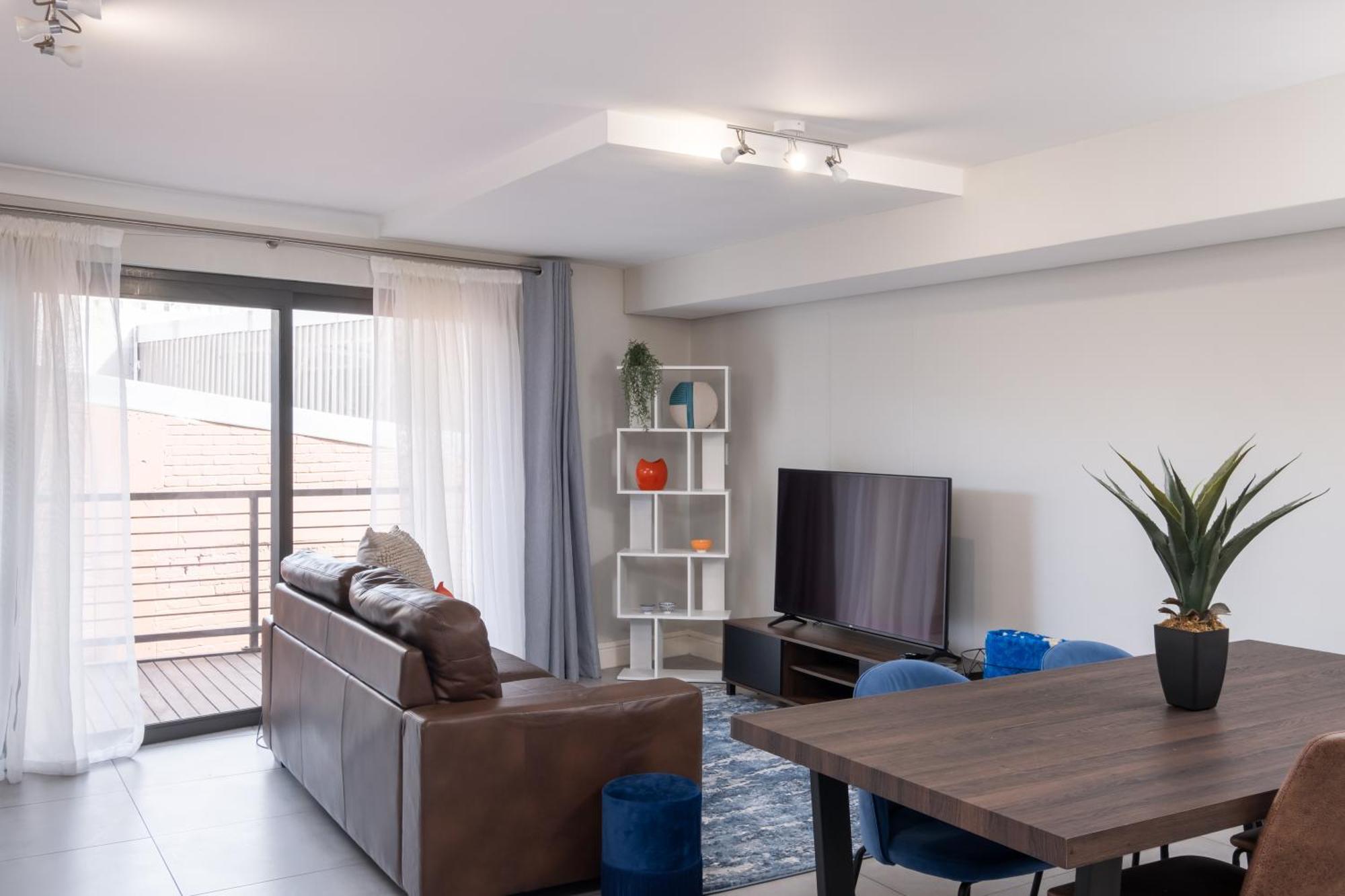 Apartment Madison Modern Oasis