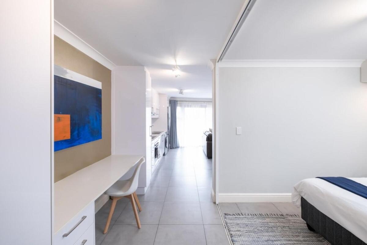 Madison Modern Oasis *